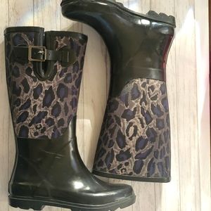 Black w/Blue Animal Print Winter Rain Boots Sze 7